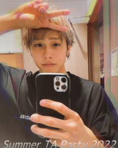 浜崎あゆみ　荒木駿平