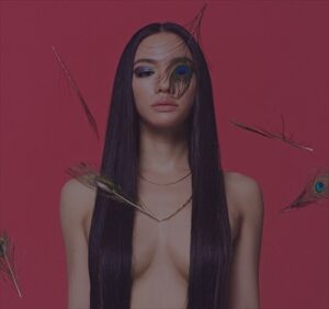 Awich
旦那
銃殺
元麻薬密売人