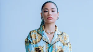 Awich
旦那
銃殺
元麻薬密売人